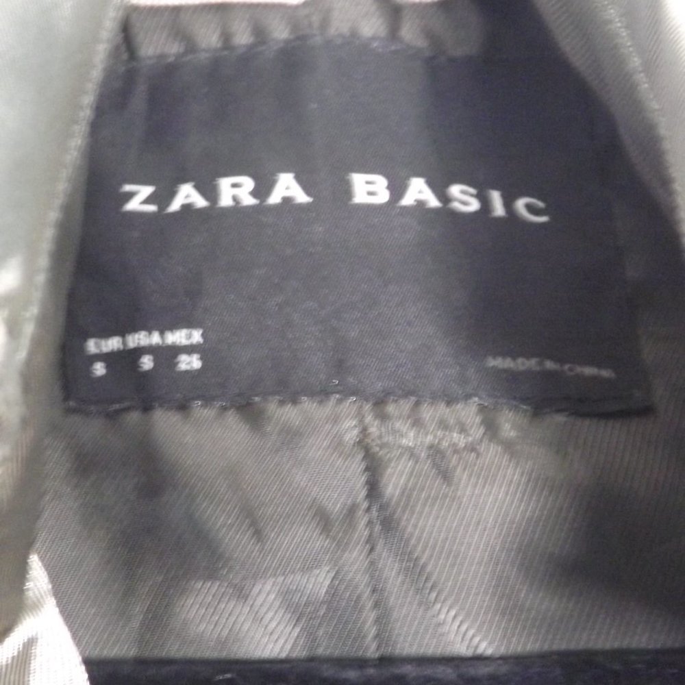 Zara Basic Double Breasted Coat Sz. Small - image 2